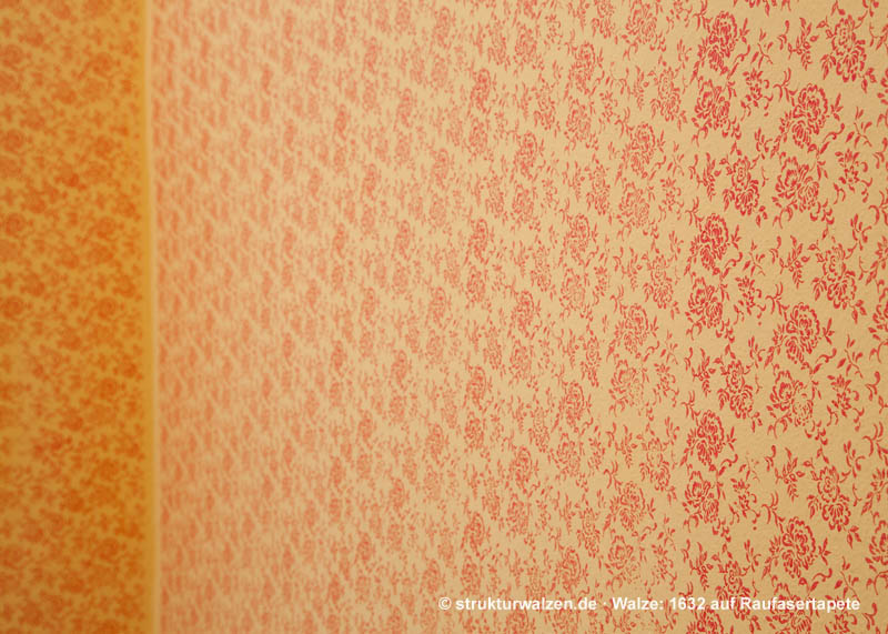 dense bloom pattern on fibre wallpaper
